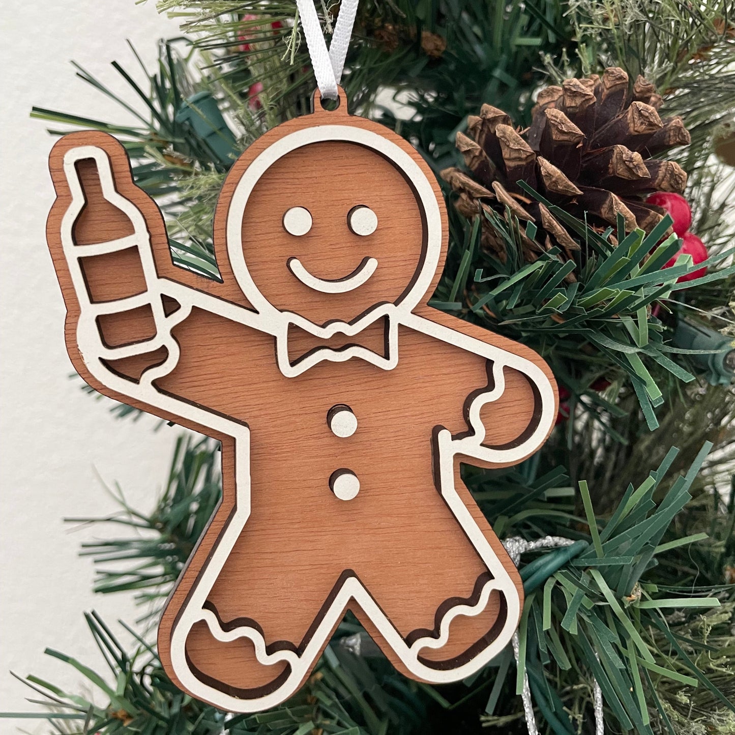 Gingerbread Cheer ornaments